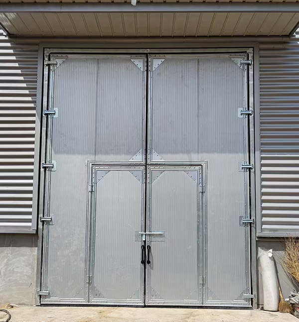 静宁工业平开门