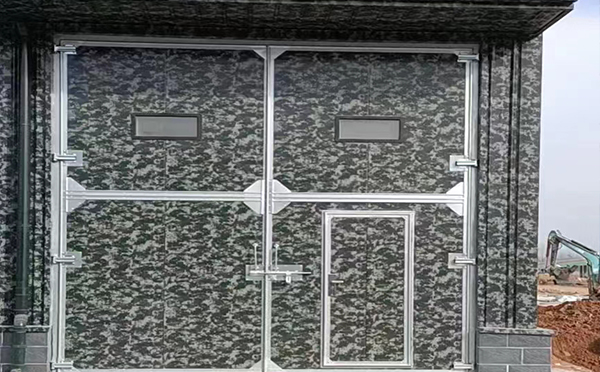 静宁工业平开门