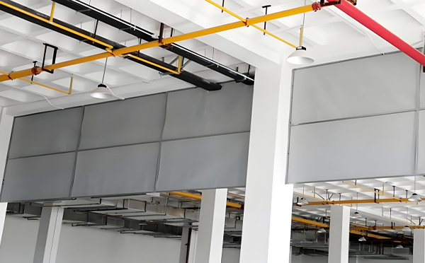 商场防烟分区常闭节点：静宁挡烟垂壁高度与控制器接线图解