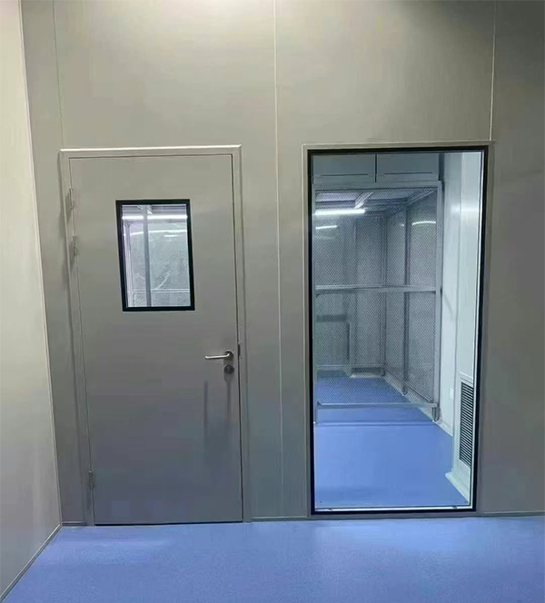 学校教学楼完成静宁防火门标准化安装